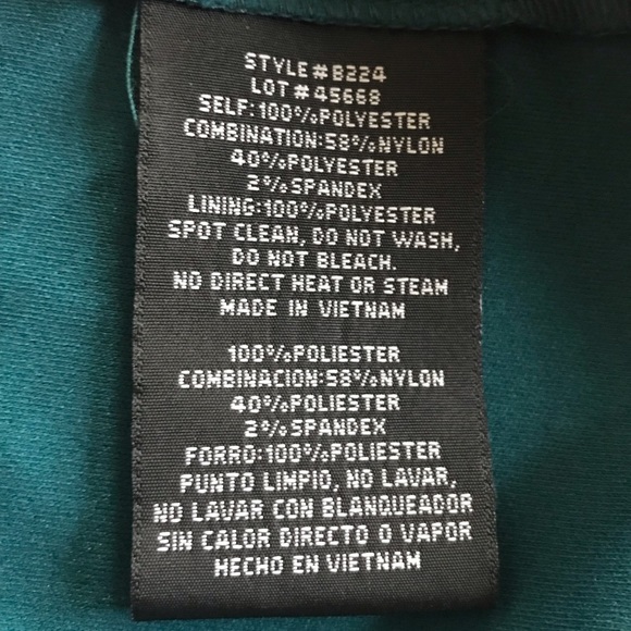 BETSY & ADAM Lace-Bodice Flutter-Sleeve Gown - Picture 6 of 8